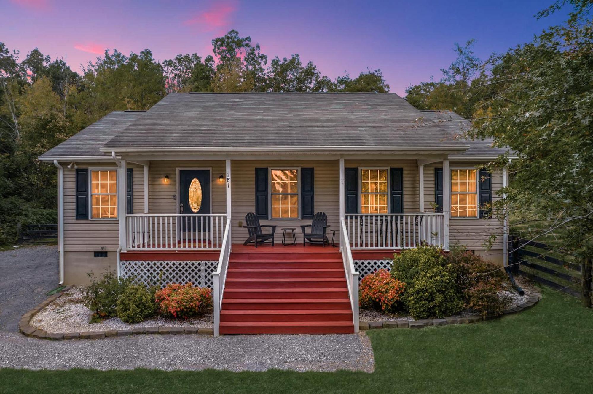 Modern Decor, Hot Tub, Fire Pit & River Access! Luray Dış mekan fotoğraf