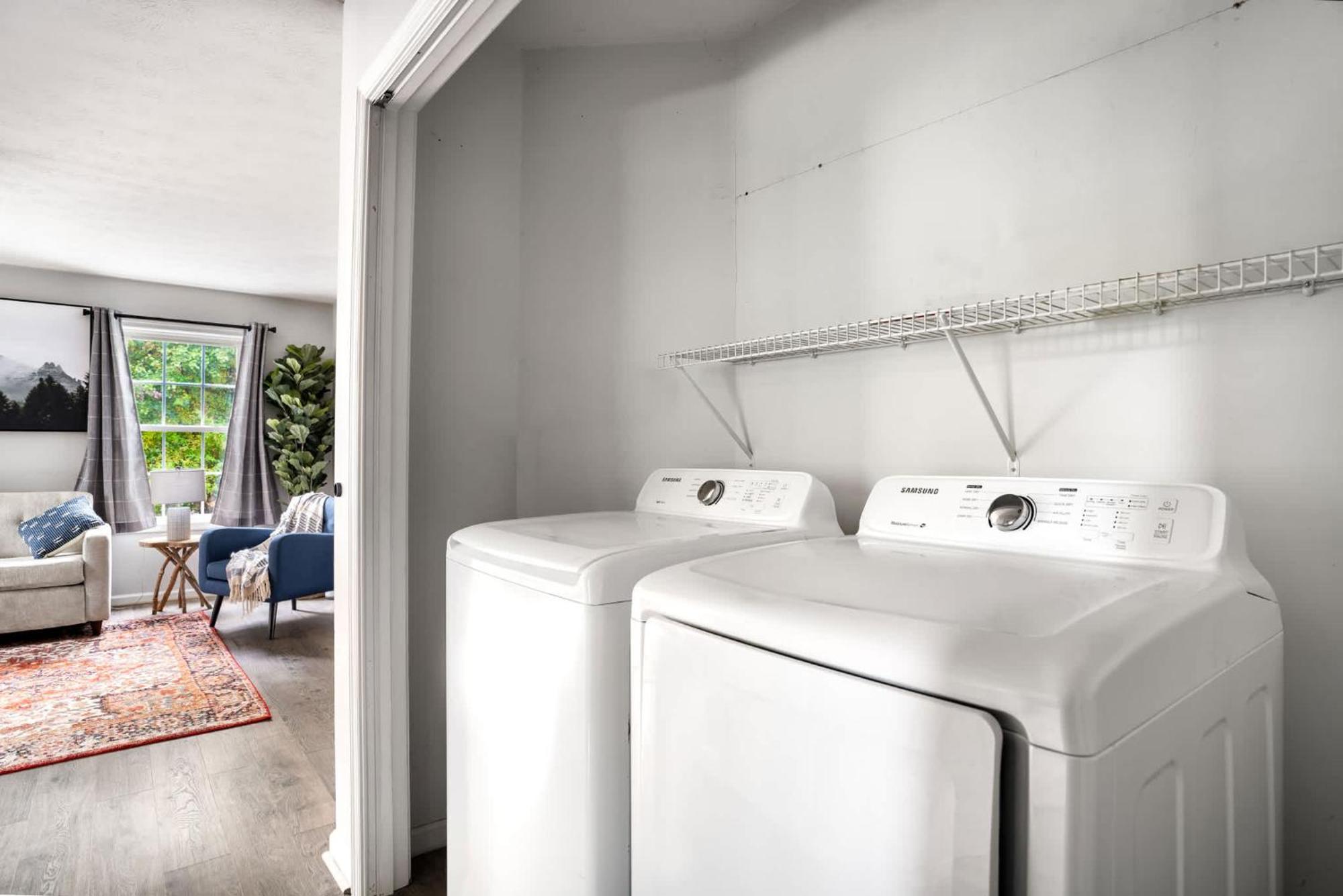 Modern Decor, Hot Tub, Fire Pit & River Access! Luray Dış mekan fotoğraf